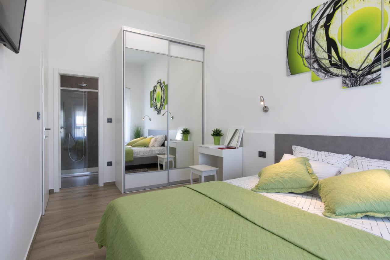 Villa Supernus With Heated Pool Baška Exteriör bild